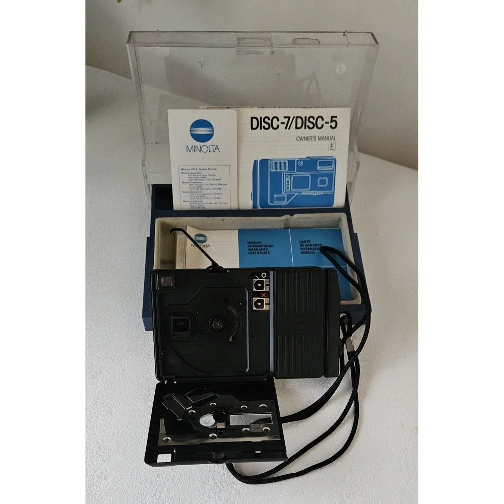 Vintage 1983 Minolta Disc-7 Camera